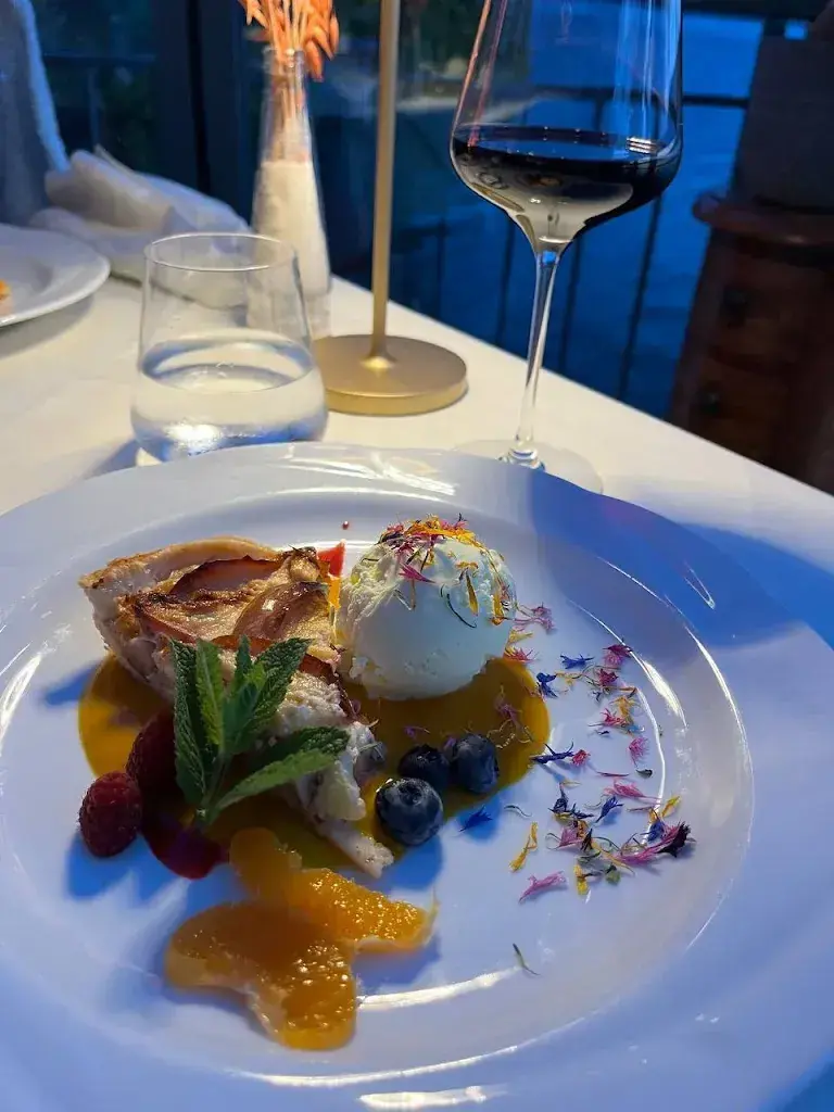 Fatima Dahl_Restaurant Rigiblick_Oberwil bei Zug_review