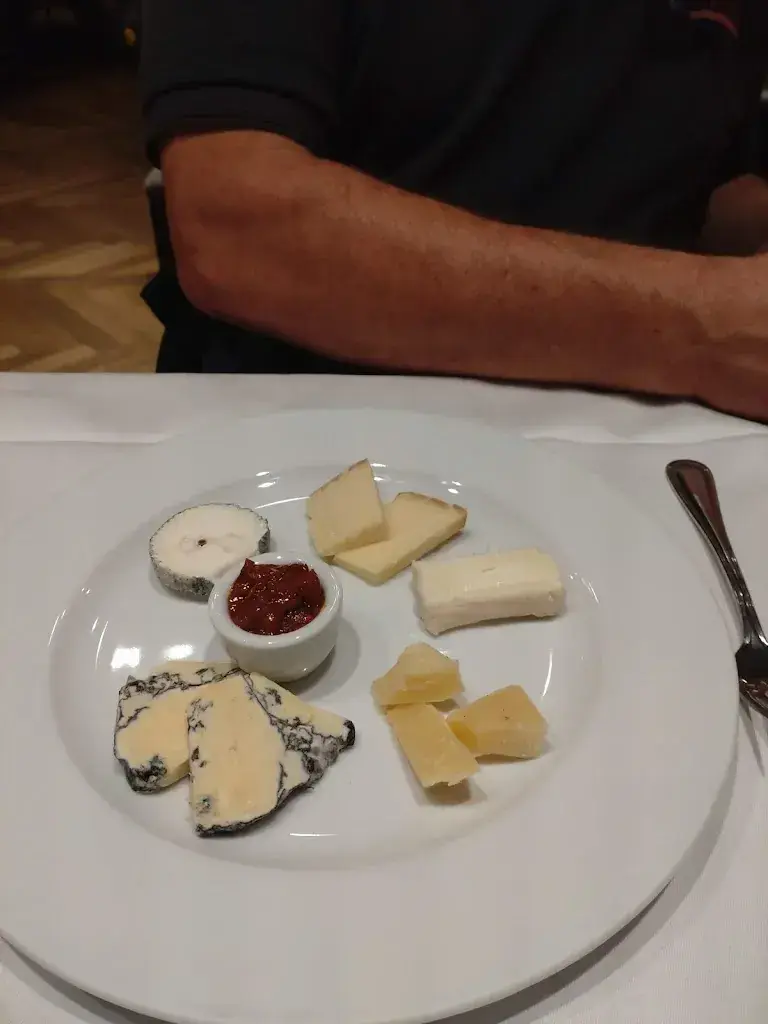 Menu_Gasthaus Rathauskeller AG_Zug_image_8