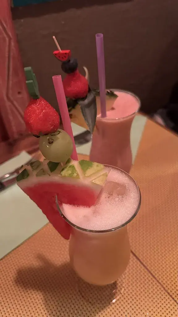 Matt Cavanagh (Maelstromeous)_Juanito's_Zug_avis