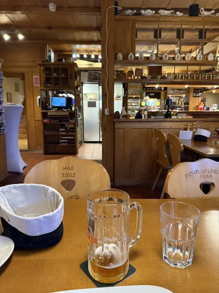 Stephan Hausner_Hotel & Restaurant Bären Oberbottigen_Bern_avis