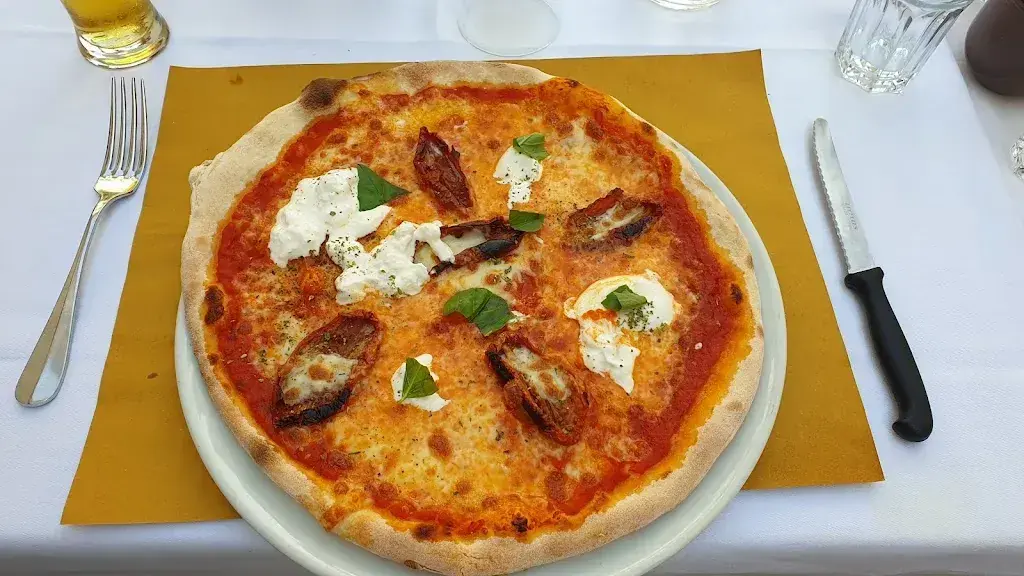 Menu_Ristorante & Pizzeria Fischmärt_Zug_immagine_8