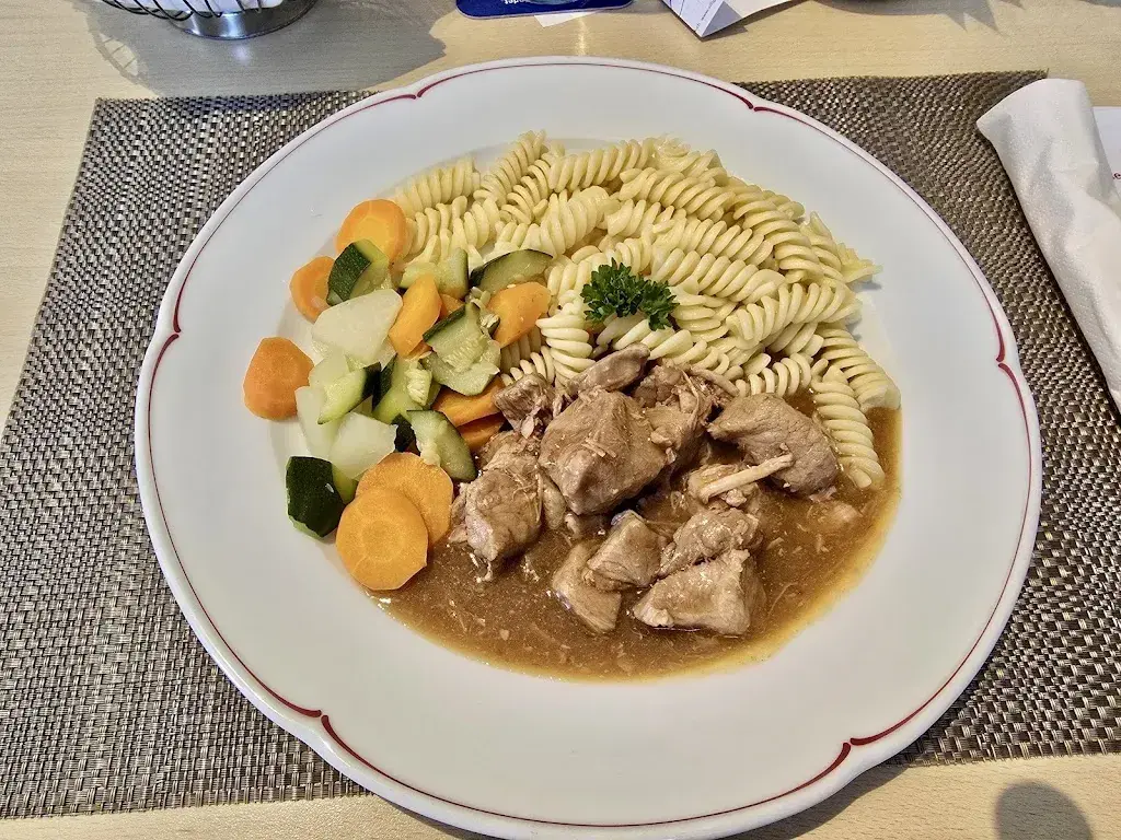 Irene Peterhans_Restaurant Storchen_Mühlau_avis