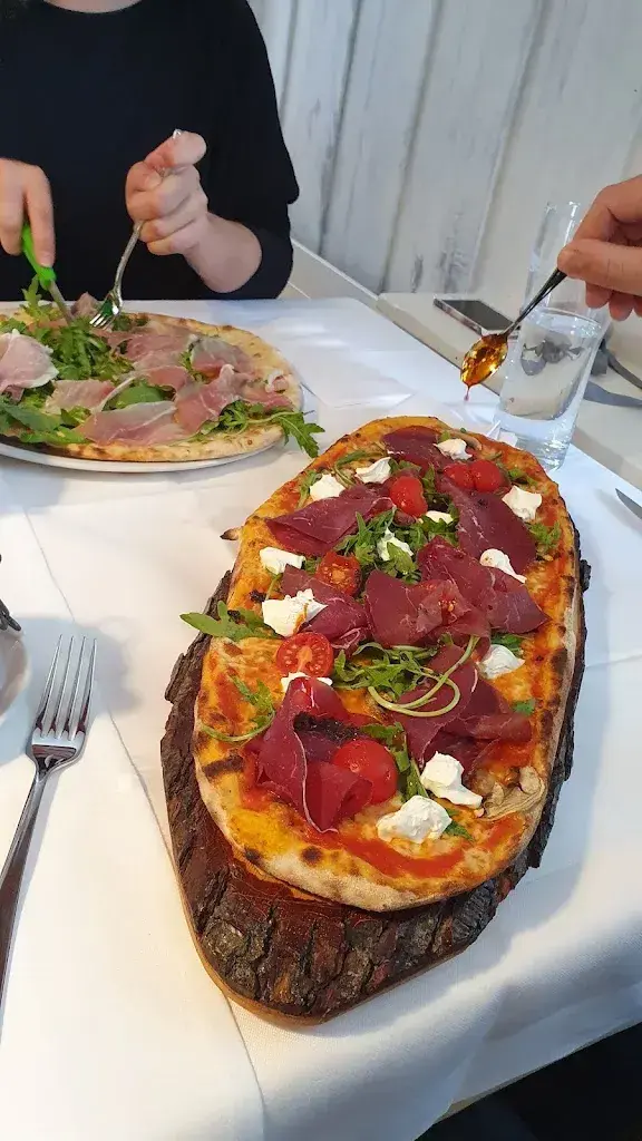 Menü_Restaurant Wartstein_Hünenberg_Bild_3