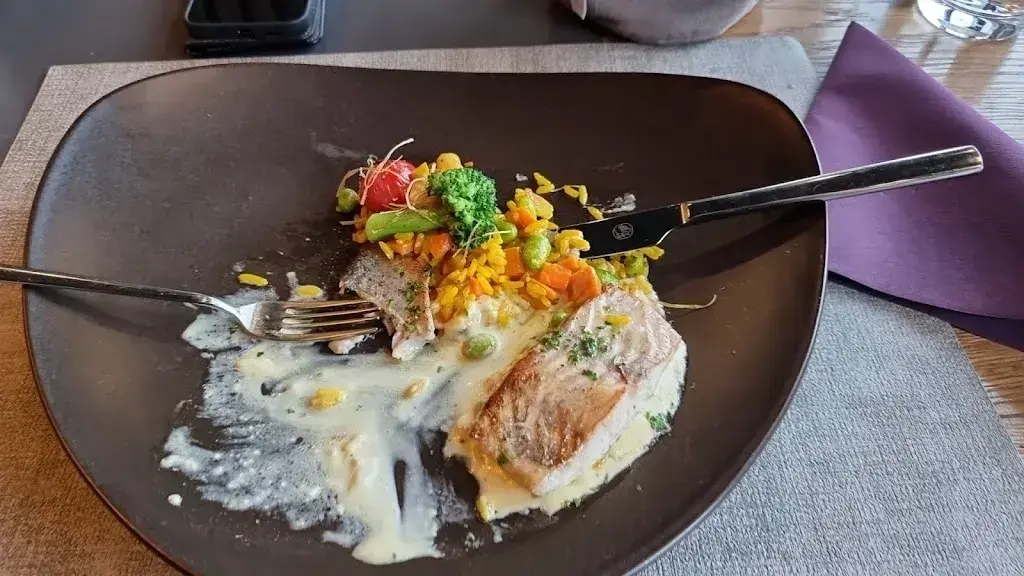 Adel Merkez_Restaurant Zur Linde_Risch-Rotkreuz_review