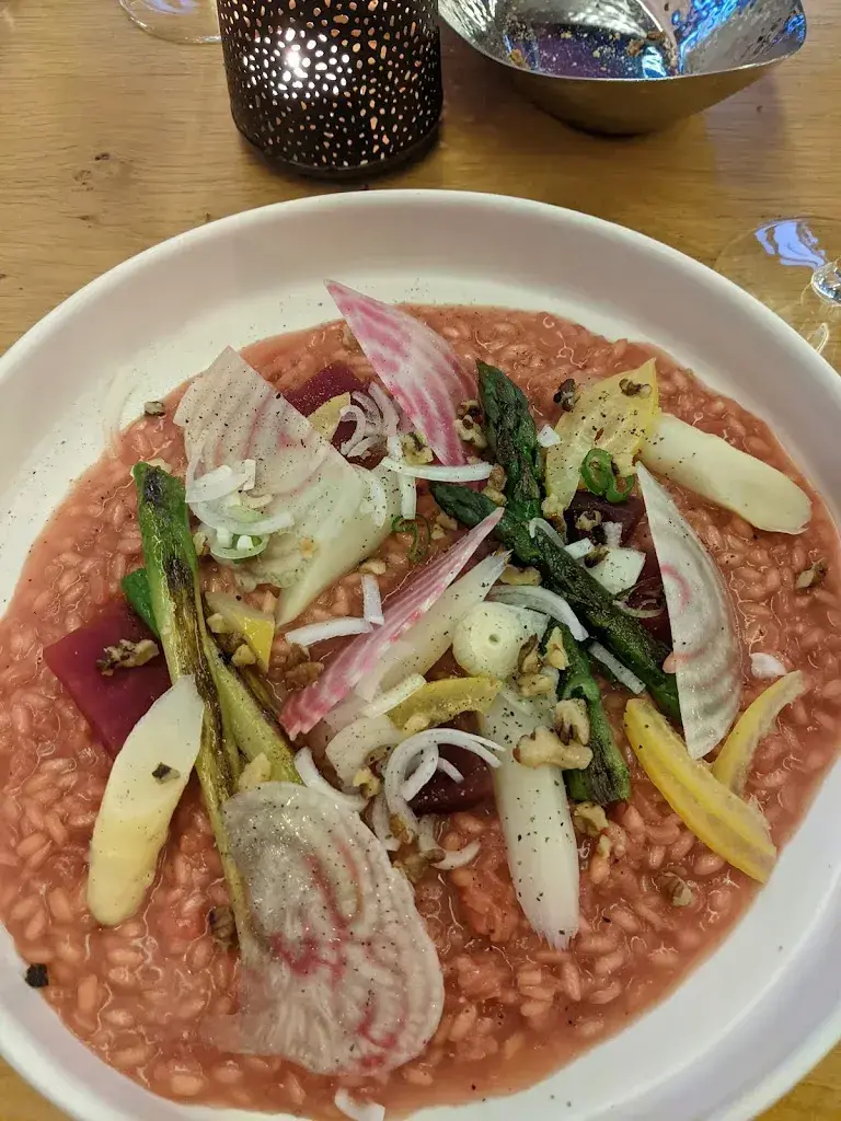 Isabelle Petit_Le Rive Sud_Estavayer-le-Lac_recensione