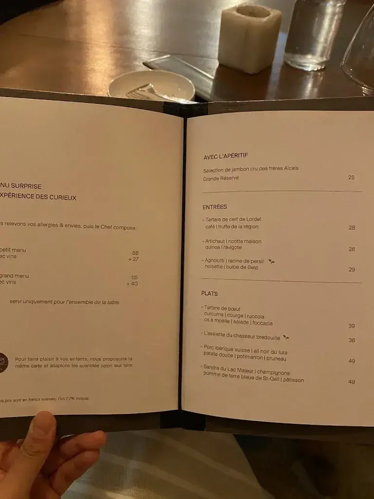 Menu_Restaurant Maison du Village_Saint-Aubin-Sauges_immagine_2