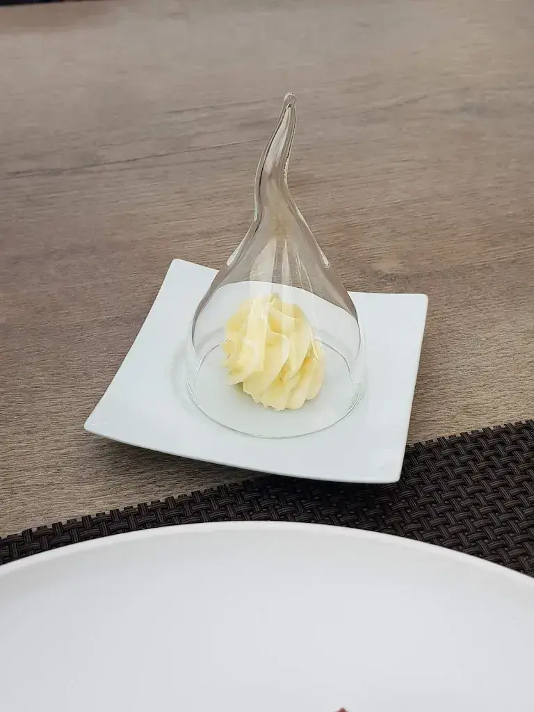 Menu_Restaurant Maison du Village_Saint-Aubin-Sauges_immagine_9