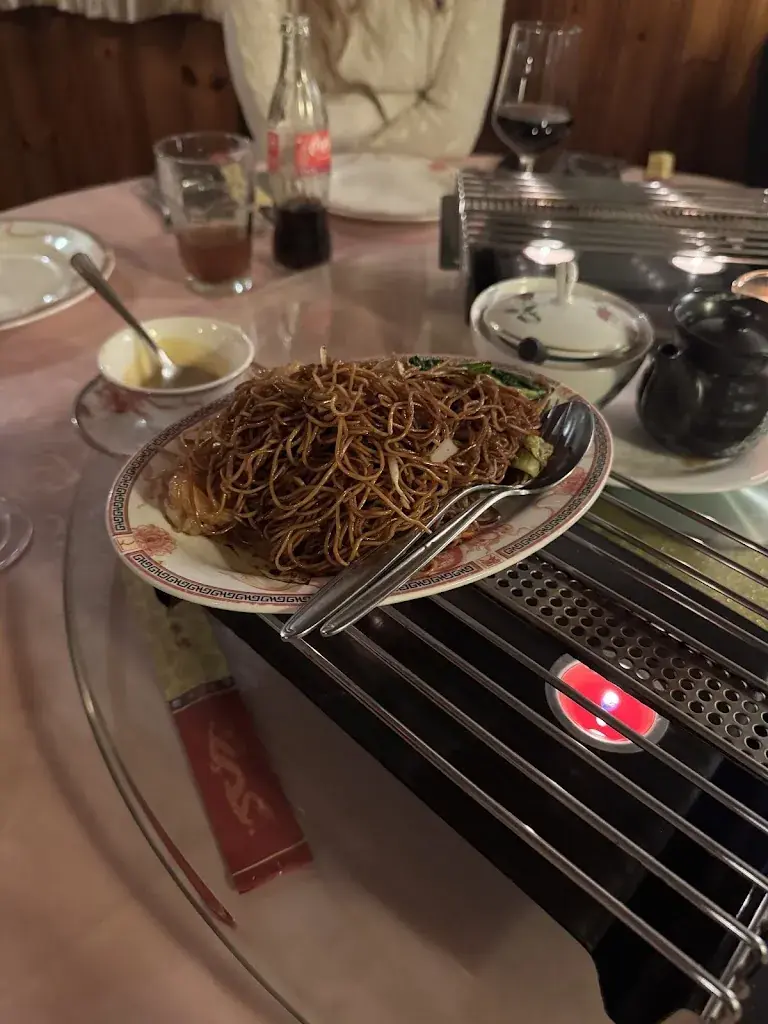 Petr Kolesnikov_Restaurant Chinois Golden Dragon_Forel (Lavaux)_review