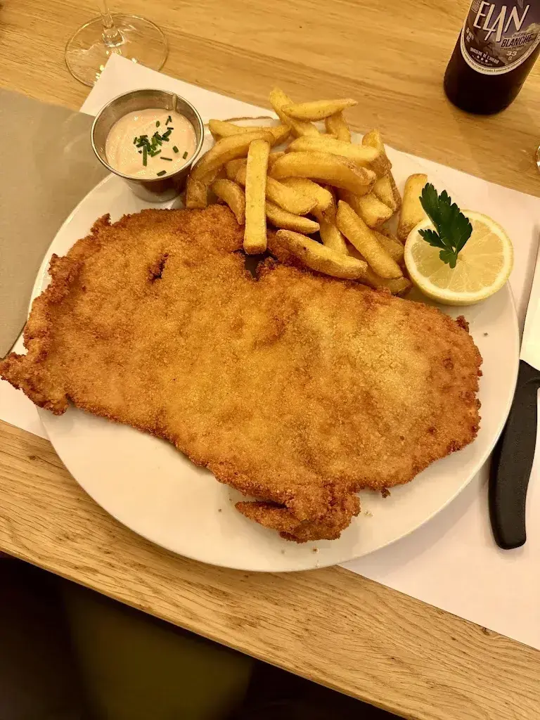 Jake B._FREIBURGER FALLE Steaks & Cheese_Murten_avis