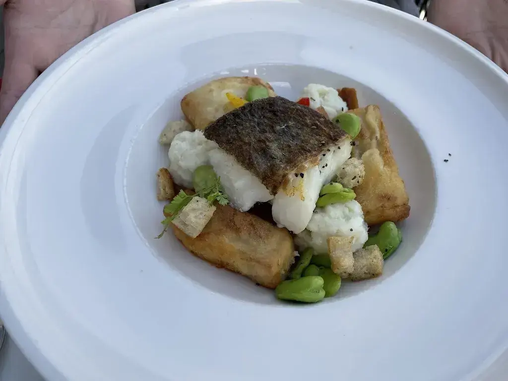 Gemay Shek_À la Demi-Lune_Chardonne_avis