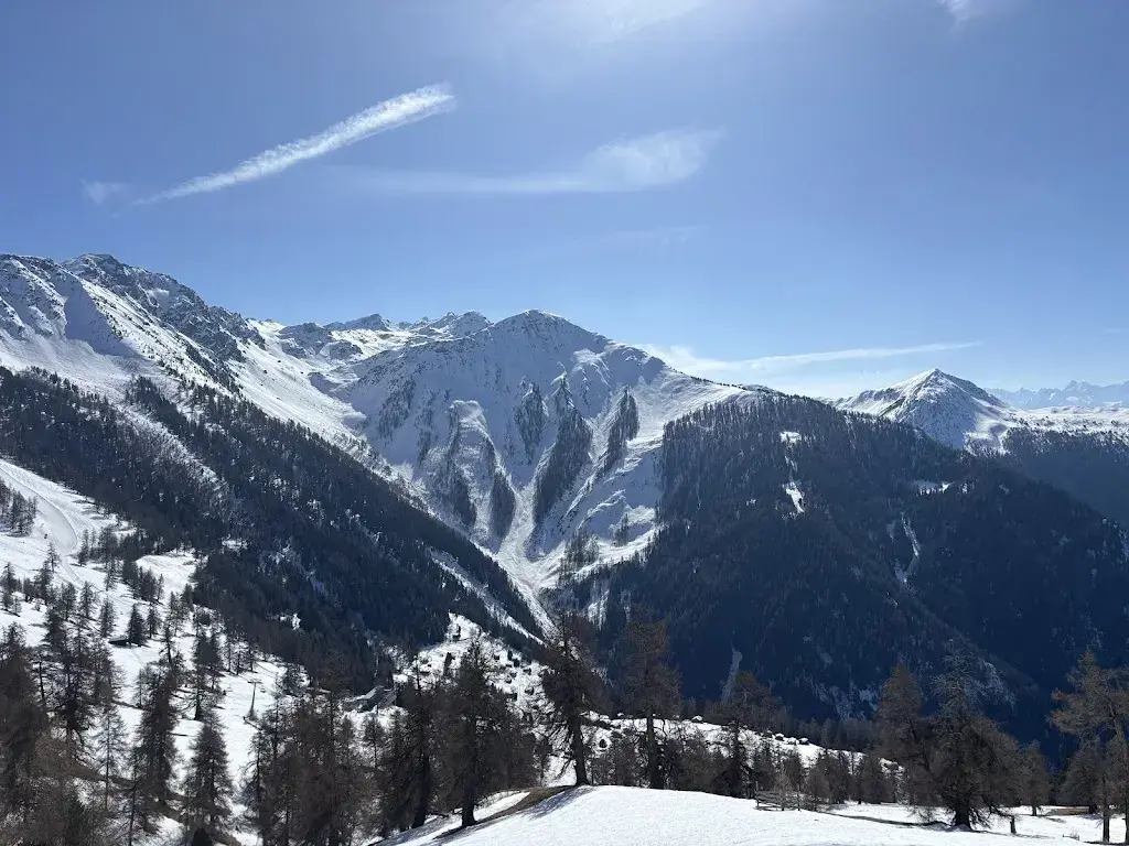 Bjorn Van Reet_Cabane Balavaux_Isérables_avis