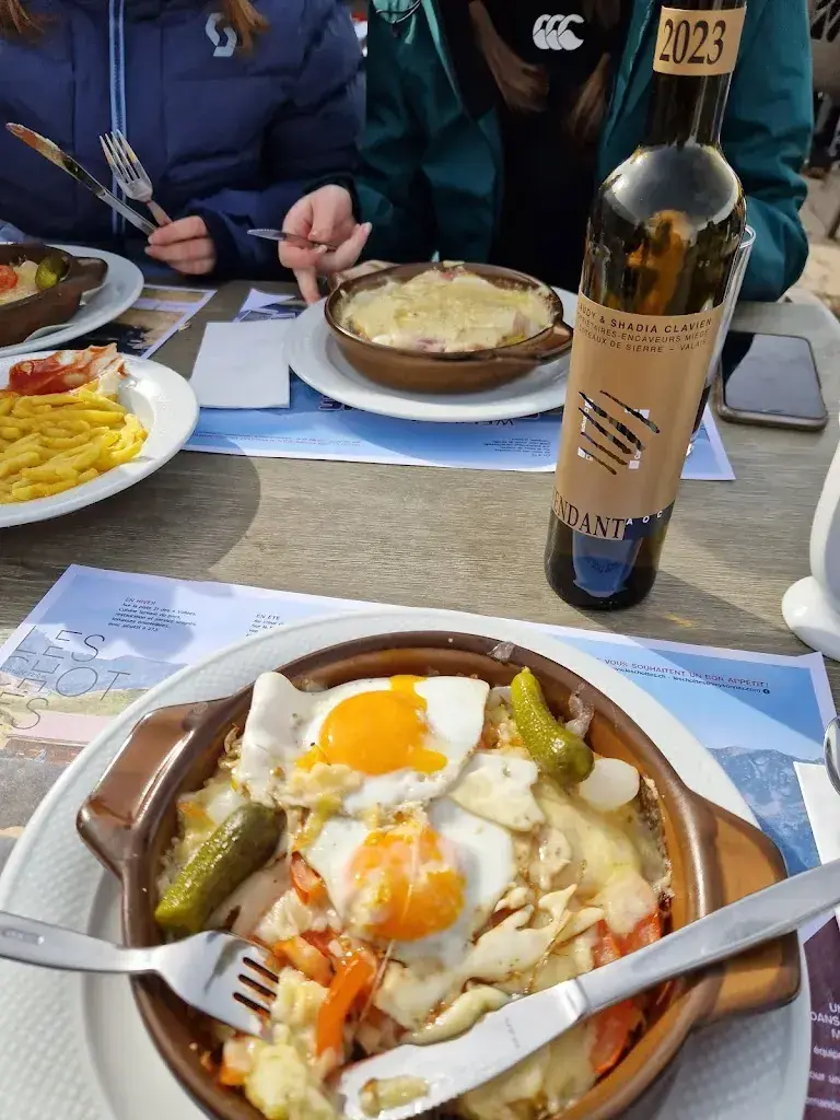 Emilie van der Heijden_Restaurant Les Chottes_Veysonnaz_avis