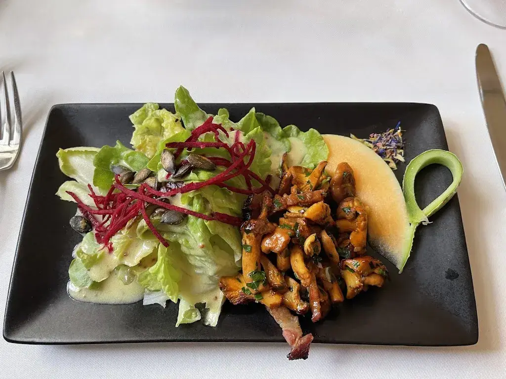 tony schirinzi_Auberge De Vers-Chez-Perrin_Vers-chez-Perrin_avis