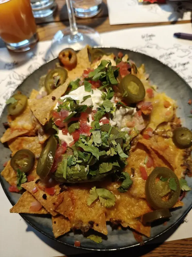 Laura Garwood_Le KOTI_Le Châble_reseña