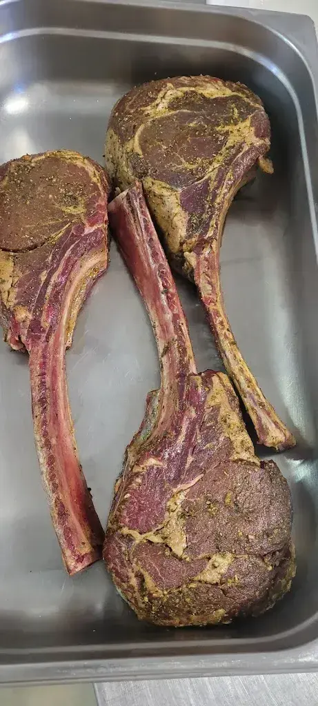 Ronald Collomb_Restaurant chez Betty_Massonnens_avis