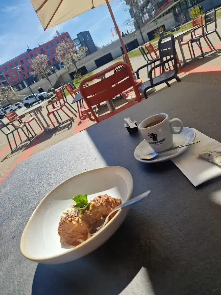 Mélodie Geiser_Les Didascalies - Nuithonie_Villars-sur-Glâne_Bewertung