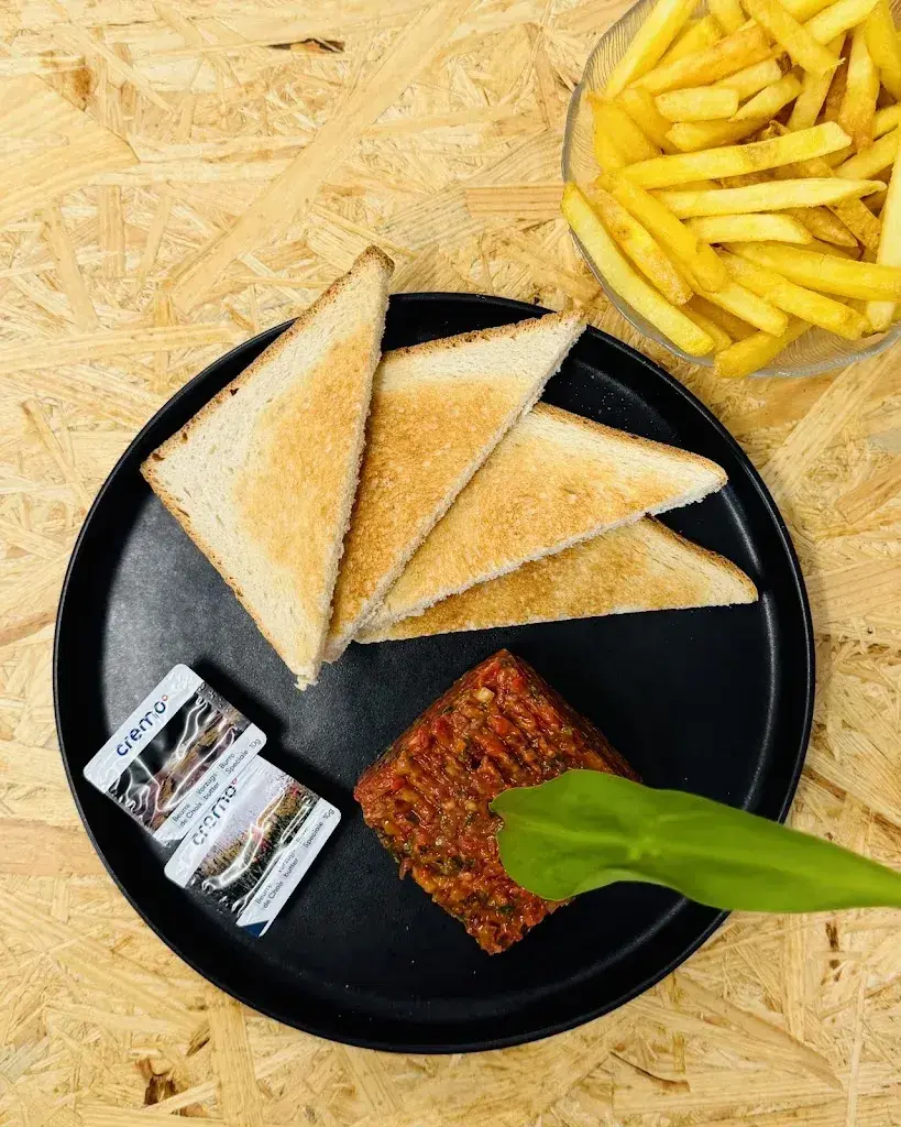 Sameera Weerasinghe_French75 Ceylon-Bressonnaz_Moudon_review