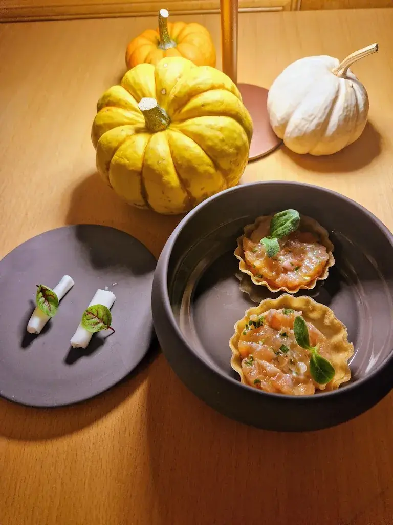 P Ter_Hôtel de Ville Café restaurant_Rue_avis