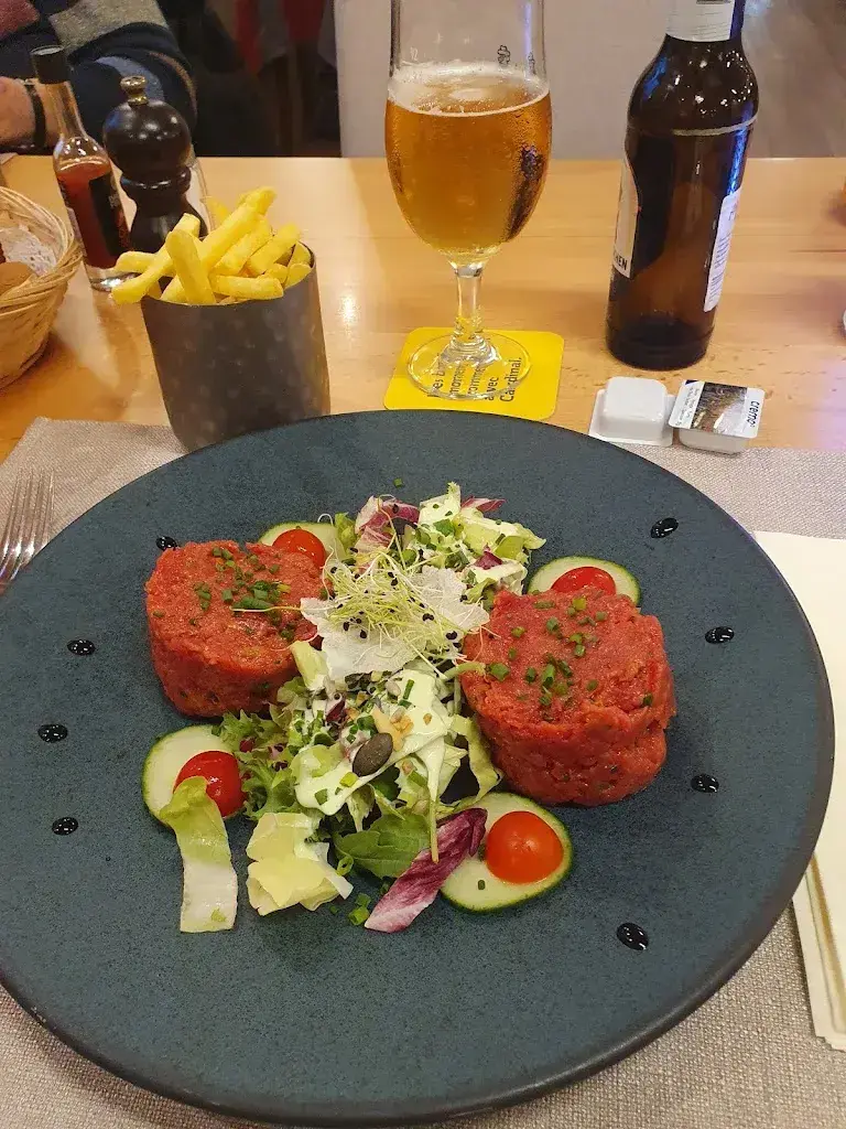 Jean-Pierre Rognon_Le Reposoir Café Restaurant_Ursy_review