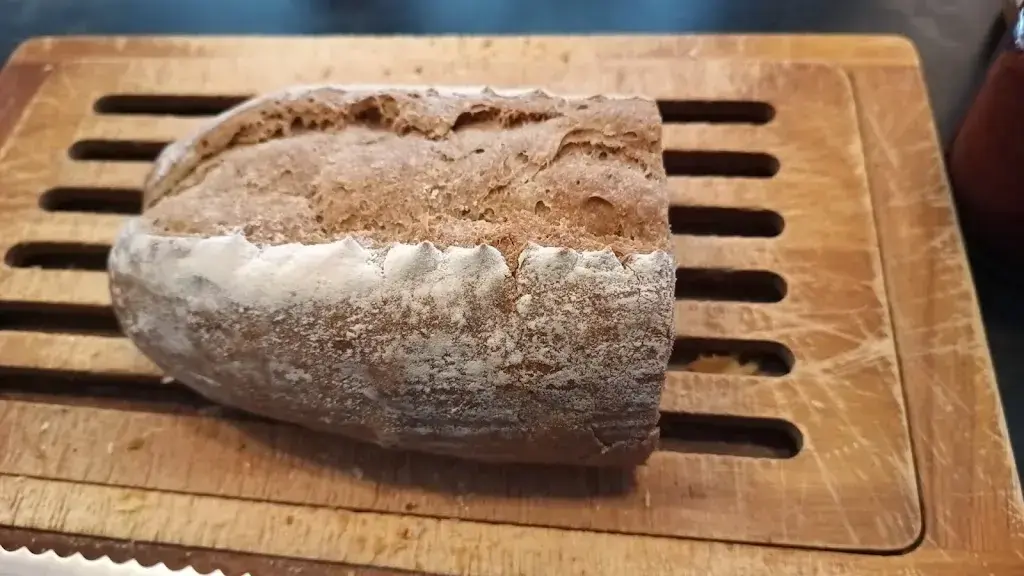 Vincent Mathieu_Les Amis du Four à Pain_Middes_recensione