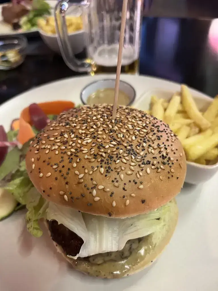 Le globe bar restaurant_Bulle_menu_image_1