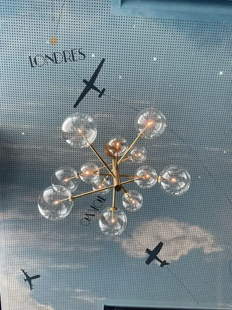 David Cau_Le globe bar restaurant_Bulle_review