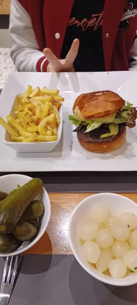 Menu_La Pierre à Catillon_Moléson-Village_imagen_3