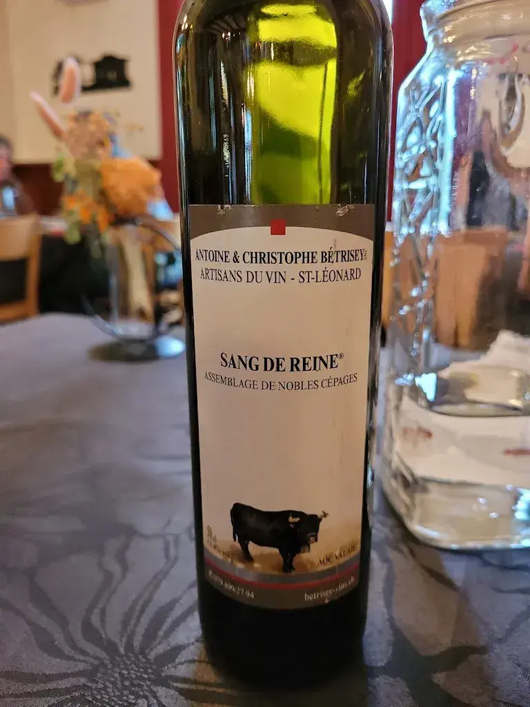 Jean Baptiste Clement_Restaurant de la Croix-Blanche_La Roche_avis