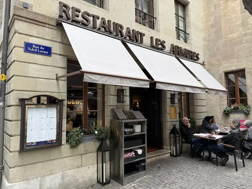 Miguel Andrei Cesardo Navarrete_Restaurant Les Armures_Genève_avis