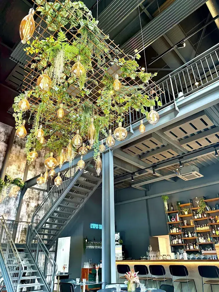 Ian Krasovskii_L'Epis Taff' Etagnières_Etagnières_review