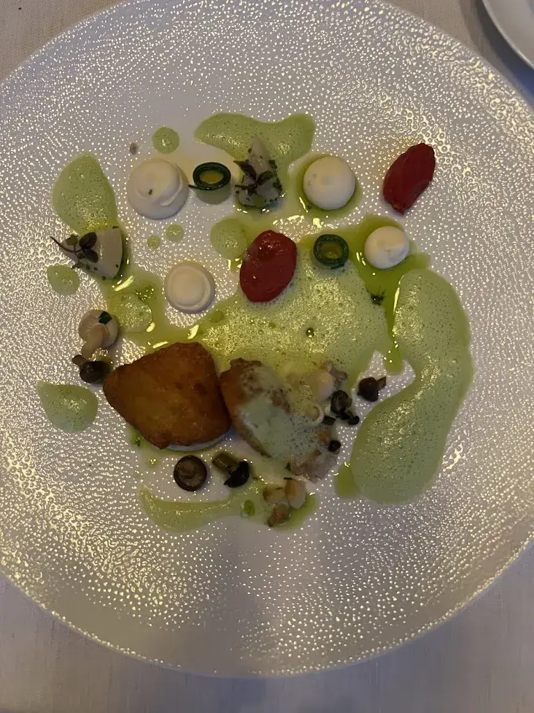 Zebiba Hartmann_im Ackermannshof - Restaurant & Bar_Basel_reseña