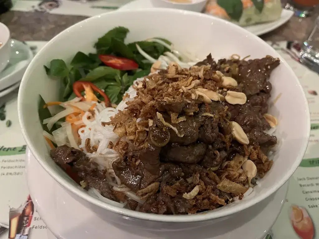 Eugenio Rizzello_Mum's Kitchen_Basel_review