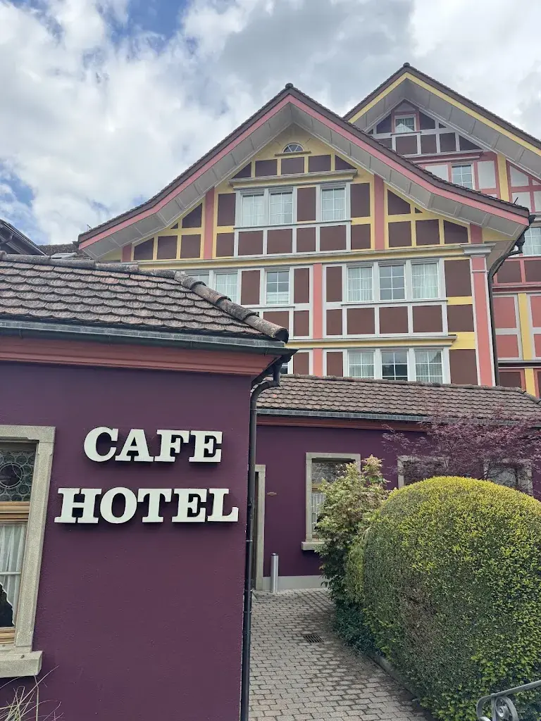 Mario Caruso_Café-Hotel Appenzell_Appenzell_recensione