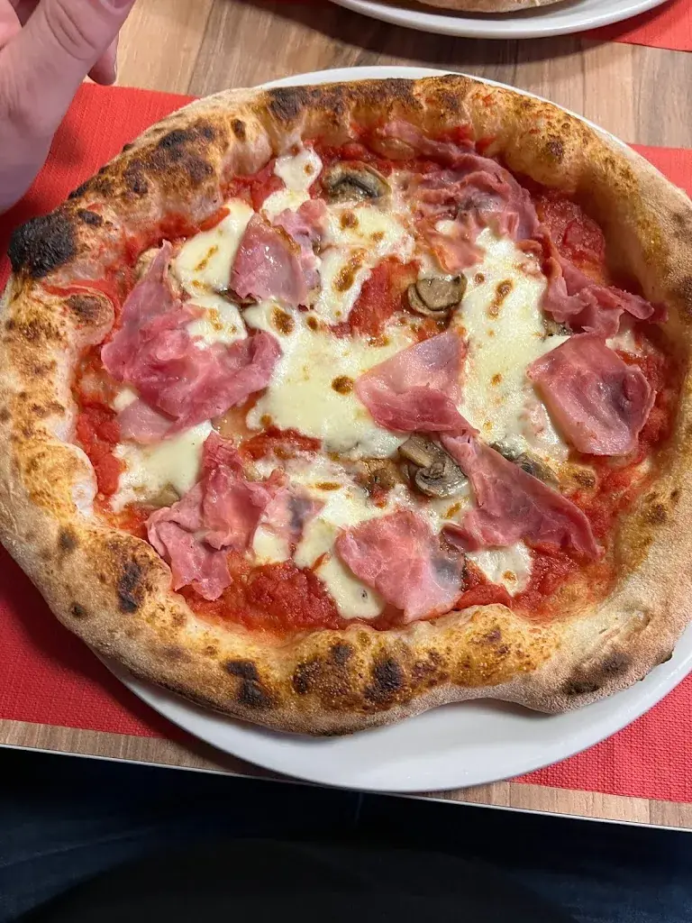 Menu_Pizzeria Napola_Corminboeuf_image_3