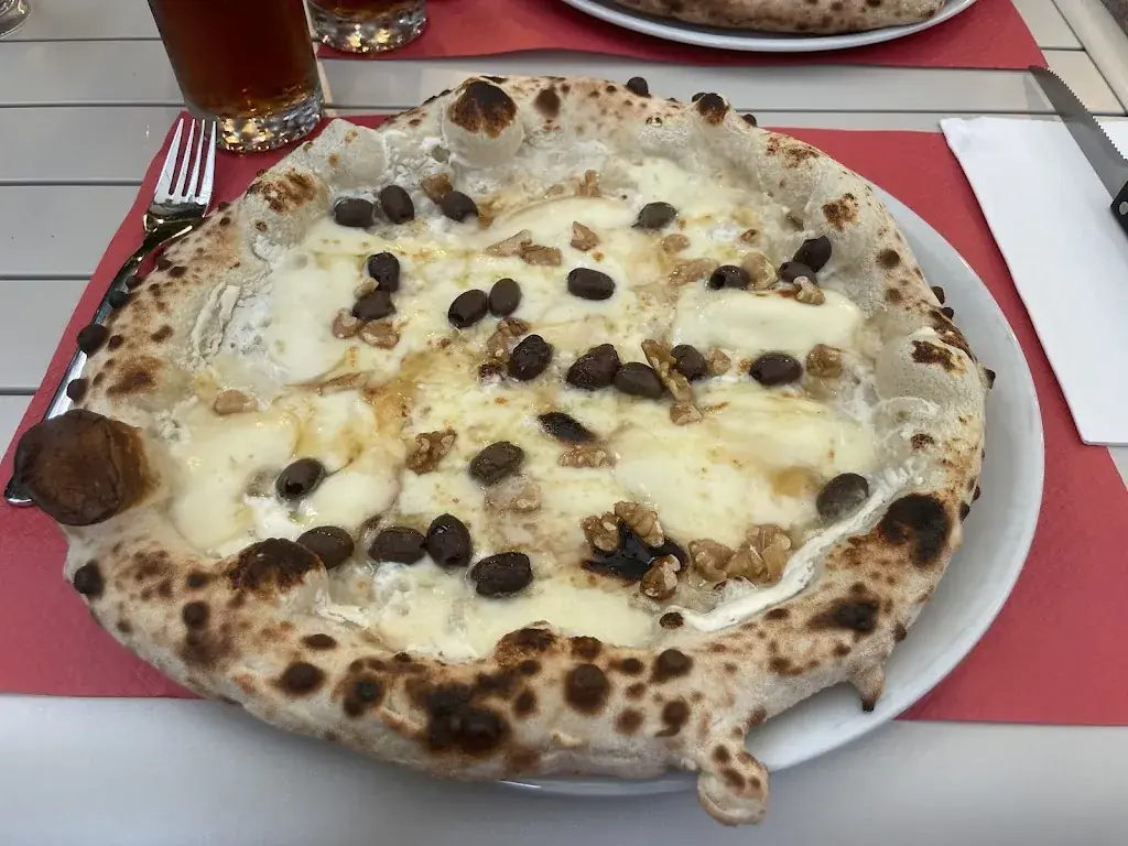 Gwendal Gaillard_Pizzeria Napola_Corminboeuf_avis