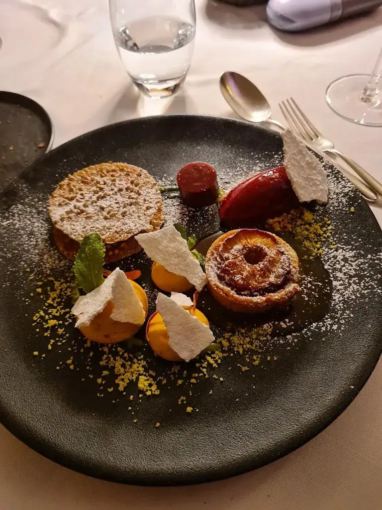 Menü_Hôtel de Ville_Fribourg_Bild_3