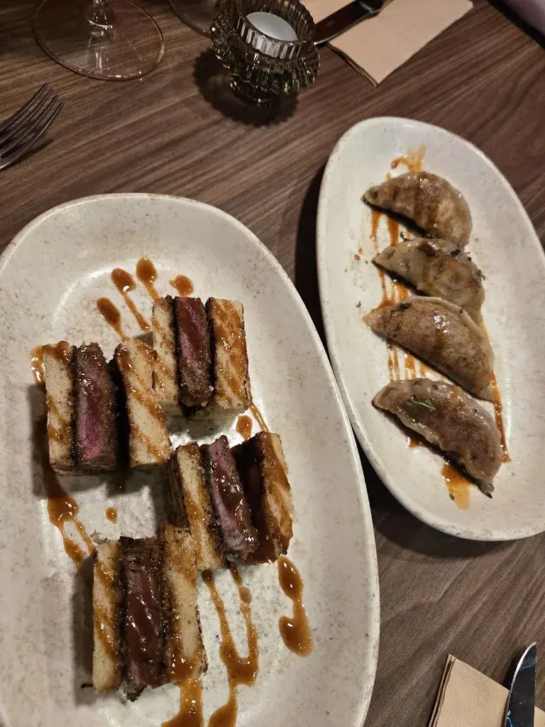 Léonard Noth_La Flamme_Marly_review