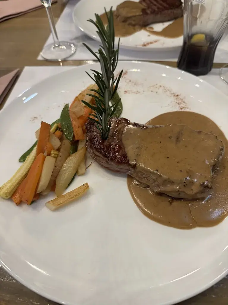 Patrick Waeber_CHEMIN DE FER Cafe-Restaurant -Pizzéria_Fribourg_avis