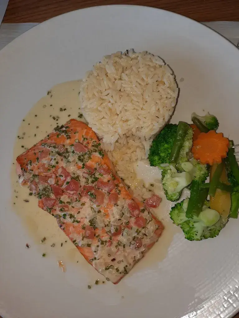 Hildy Bapst_Gasthof zum Roten Kreuz_Giffers_reseña