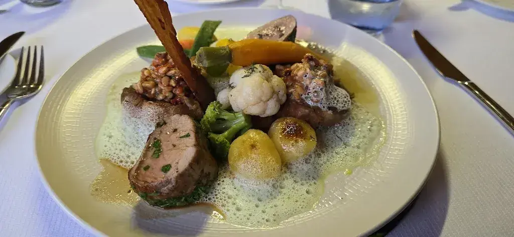 J. S._Gasthof zum Roten Kreuz_Giffers_reseña