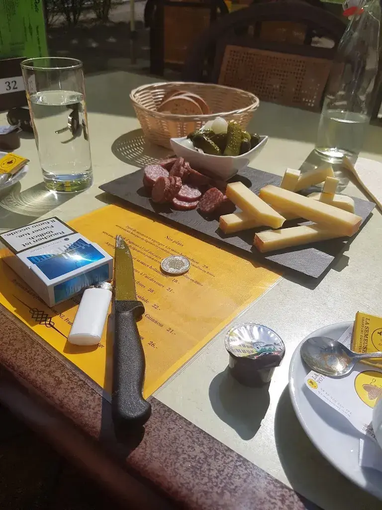 Menu_Café-Restaurant La Pinte_Farvagny-le-Grand_image_9