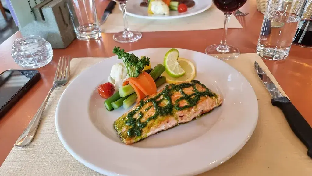 Fred Fa_Café-Restaurant La Pinte_Farvagny-le-Grand_review