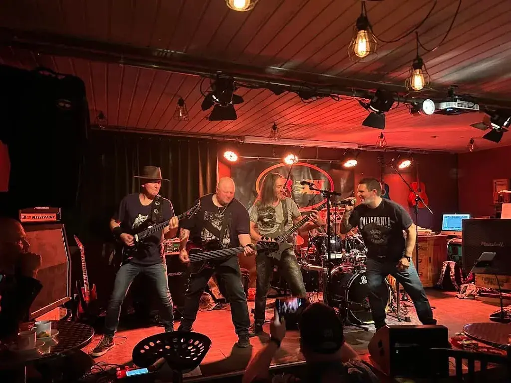 Philippe Christinat_Café-Restaurant La Pinte_Farvagny-le-Grand_review