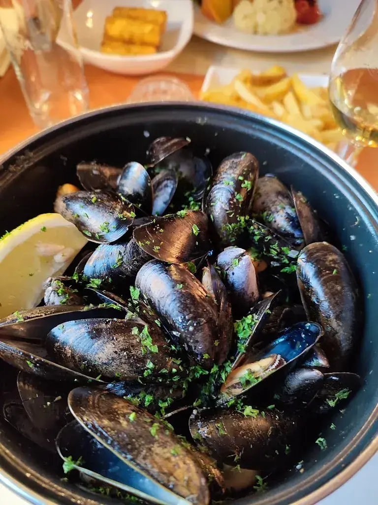 Céline Murith_Café-Restaurant La Pinte_Farvagny-le-Grand_review