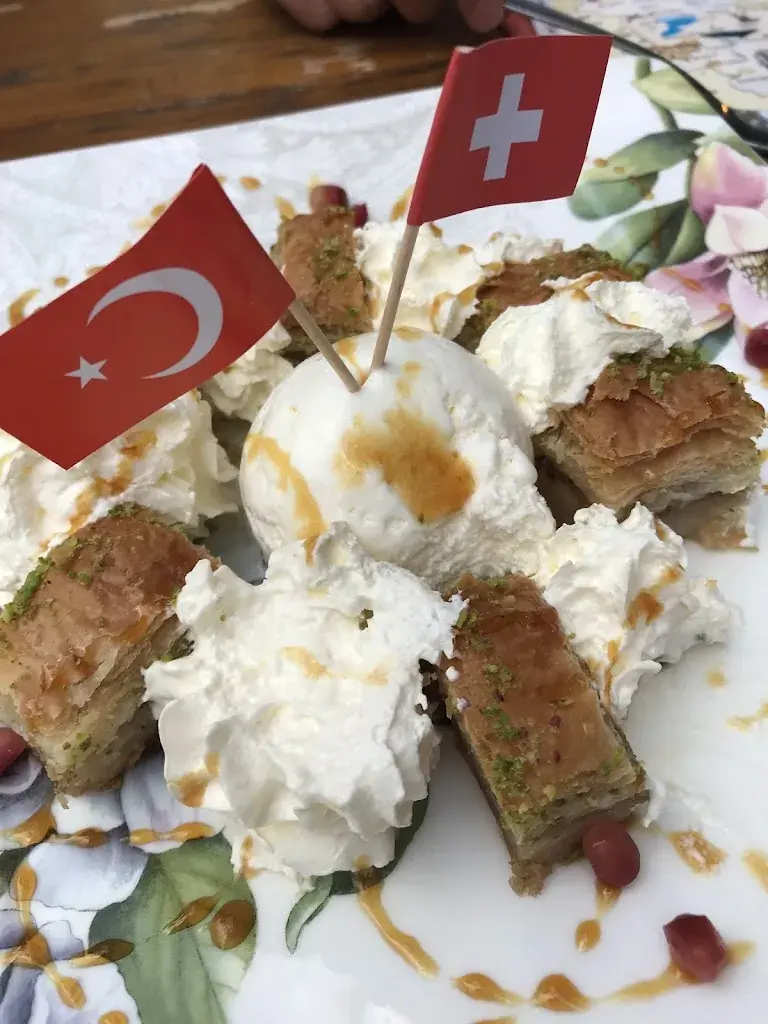 Menu_Restaurant Anatolia GmbH_Murten_image_5