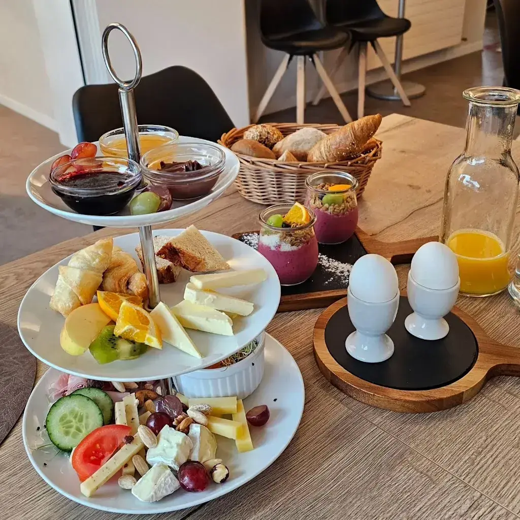 Andrea Senn-Schorro_Bistro 11_Düdingen_avis