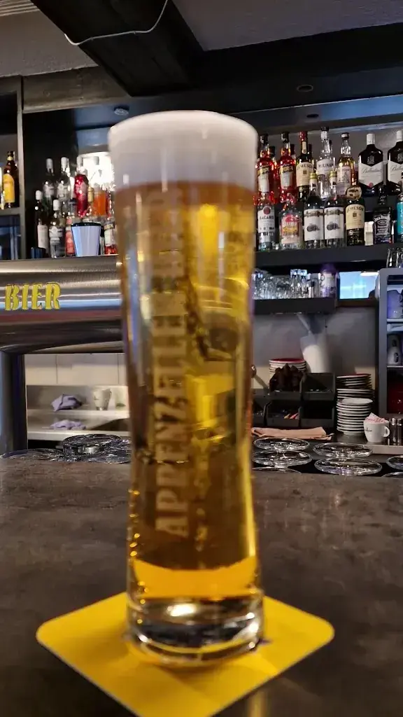 dj Philip (Iro)_Kreuz_Schmitten_review