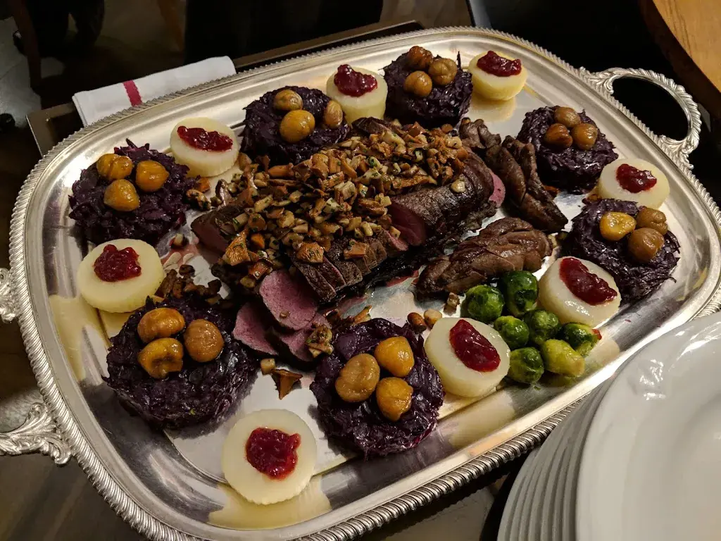 Patric Memeo_Zur Post_Riedholz_review