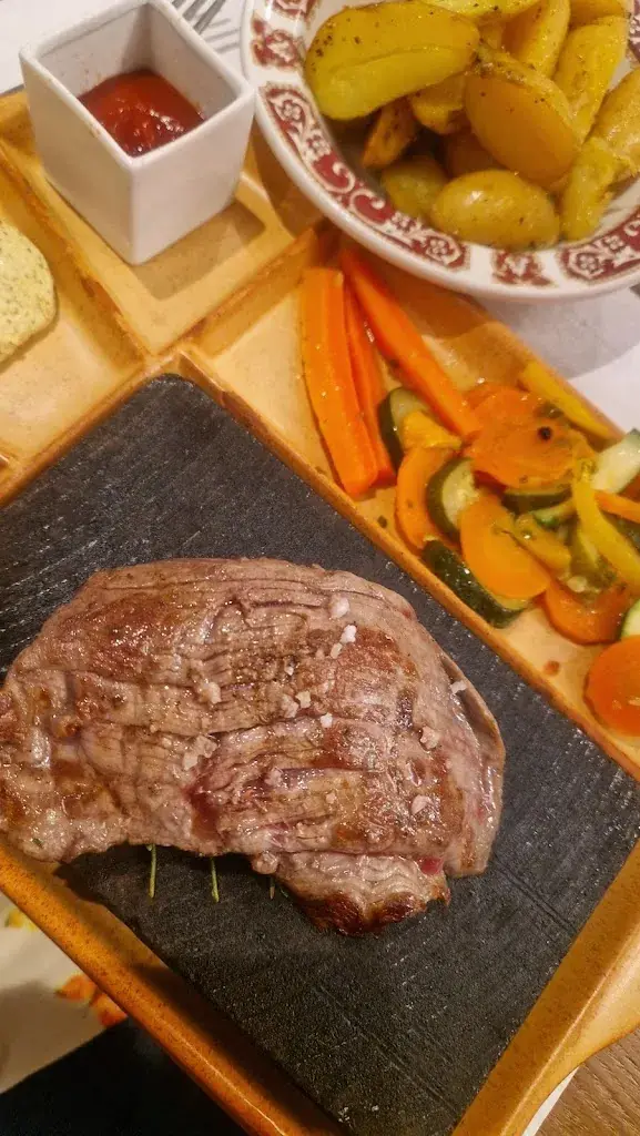 Tien Nguyen_Gasthof St. Jakob_Wünnewil_review