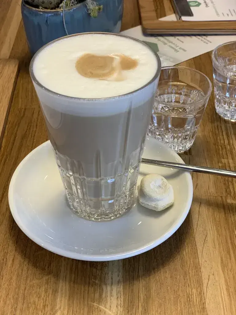 Erez b-z_Quichet Bistro_Wünnewil-Flamatt_review